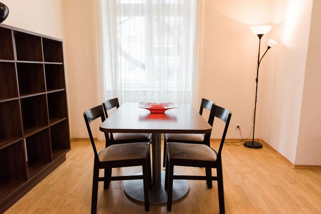 Lion Apartments In Historical Center, Bratislava Old Town Extérieur photo