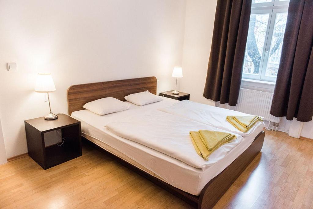 Lion Apartments In Historical Center, Bratislava Old Town Extérieur photo