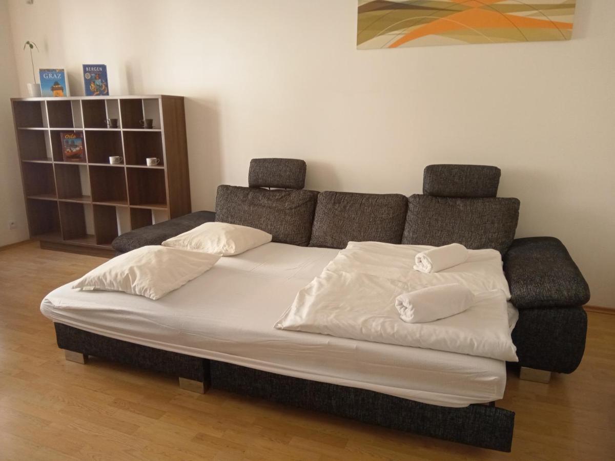 Lion Apartments In Historical Center, Bratislava Old Town Extérieur photo